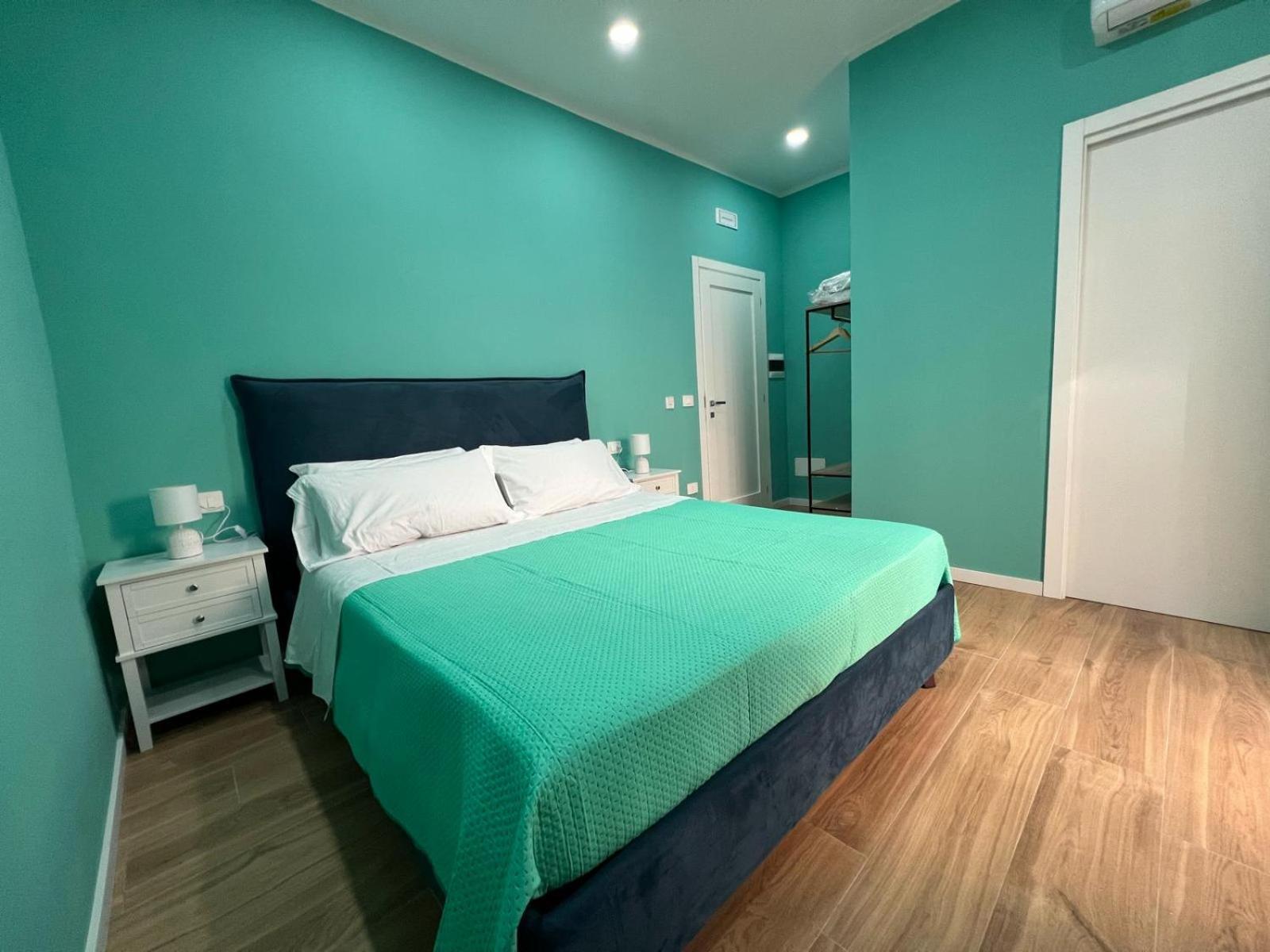 Mastersa' Guest House Napoli Bagian luar foto